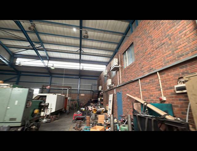 625M² WAREHOUSE TO LET IN SEBENZA